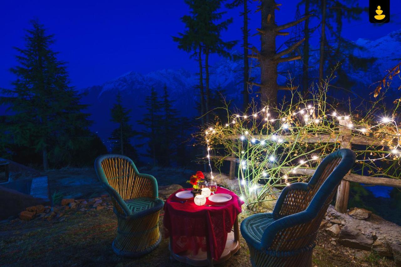 The Monk Campsite By Livingstone Kalpa Esterno foto