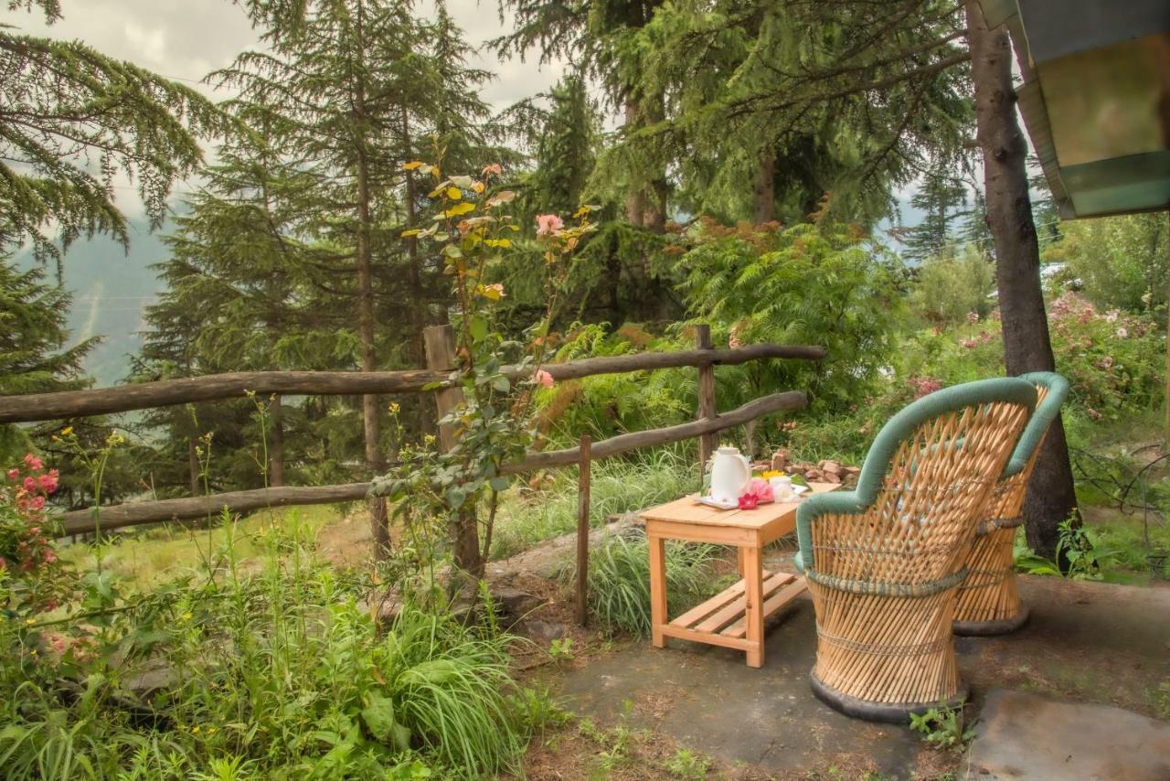 The Monk Campsite By Livingstone Kalpa Esterno foto